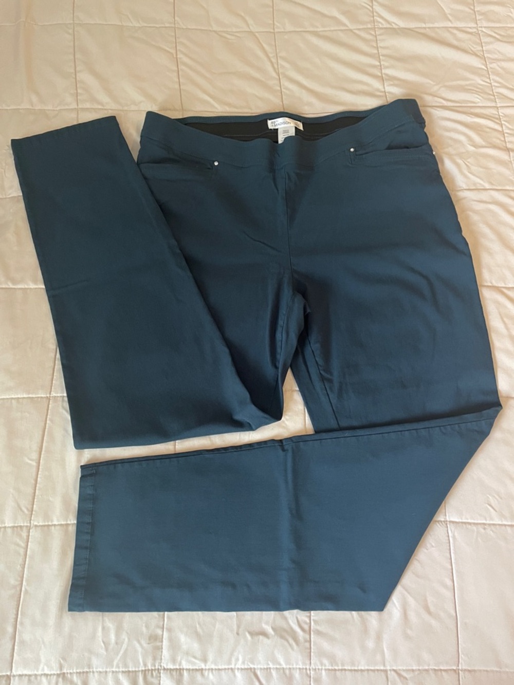 89th + Madison Size Large Emerald Green Ankle Pants Front Pockets